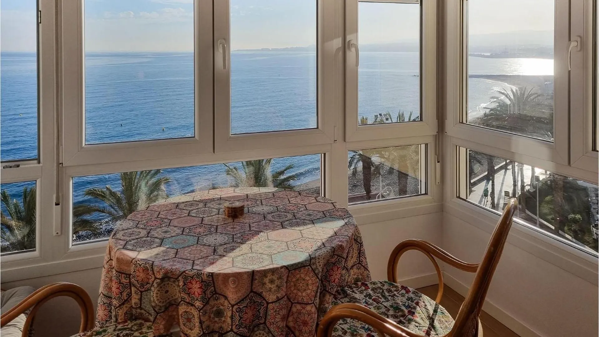 Nice Apartment In Algarrobo-Costa With Kitchen 0*, 阿尔加罗沃